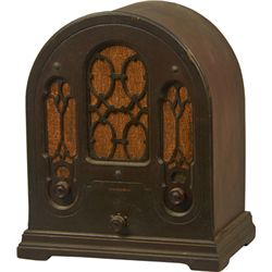 Atwater Kent Wood Superheterodyne Tombstone Radio.