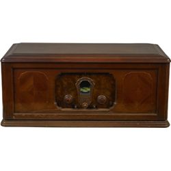Bremer Tully Wood Table Radio Counterphase Model 8Z-73.