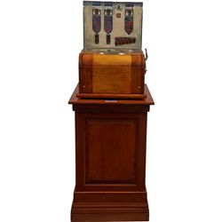 25 Cent Mills Novelty Dice Machine Counter Slot Machine