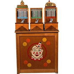 Set Of 3 Countertop Arcade Machines On Wood Clown Stand