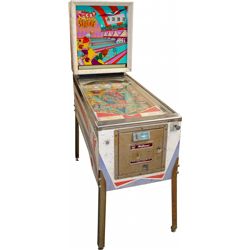 25, 10, & 5 Cent Williams Lucky Strike Pinball Arcade.