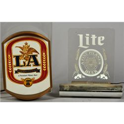 Lot Of 2 Plastic Light-Up Beer Bar Signs.