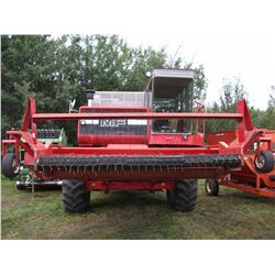 1983 Massey 850 Combine