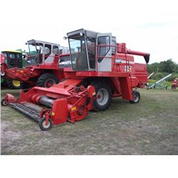 Massey Ferguson 550 Western Combine