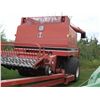 Image 2 : International 1482 Axial Flow Combine