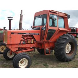 Allis Chalmers 200 Tractor
