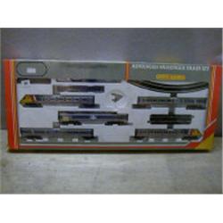 HORNBY BOXED ADVANCED PASSENGER TRAIN SE 