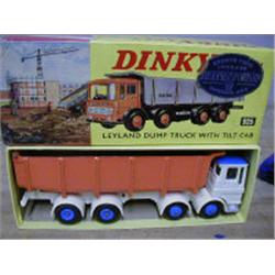 DINKY TOYS, A BOXED LEYLAND DUMP-TRUCK W 