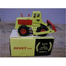 DINKY TOYS, A BOXED MICHIGAN 180-3 TRACT 