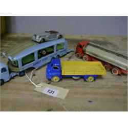 DINKY TOYS, BIG BEDFORD TRUCK, FODEN TRU 