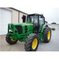 2010 JOHN DEERE 7130 4X4 FARM TRACTOR, S/N L07130B628621, 97 HP, 3 PTH, PTO, 3 hyd remotes, ECAB w/A