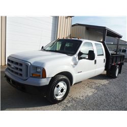 2005 FORD F350 XL CREW CAB FLATBED TRUCK, S/N 1FDWW32P25EB40092, 6.0L diesel, A/T, A/C, 9' steel bod