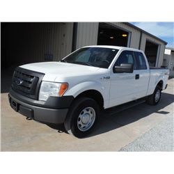 2012 FORD F150 XL EXTENDED CAB 4X4 PICKUP, S/N 1FTEX1EM1CFB03660, V6 gas, A/T, A/C, odometer reading