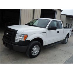 2012 FORD F150 XL EXTENDED CAB 4X4 PICKUP, S/N 1FTEX1EM0CFB57290, V6 gas, A/T, A/C, odometer reading