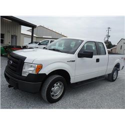 2011 FORD F150 XL EXTENDED CAB 4X4 PICKUP, S/N 1FTEX1EMXBFB04238, V6 gas, A/T, A/C, odometer reading