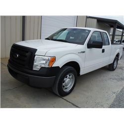 2011 FORD F150 XL EXTENDED CAB PICKUP, S/N 1FTEX1CM5BFB17806, V6 gas, A/T, A/C, odometer reading 46,