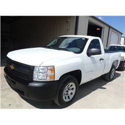 2011 CHEVROLET SILVERADO 1500 PICKUP, S/N 1GCNCPEA2BZ271079, V8 gas, A/T, A/C, odometer reading 45,3