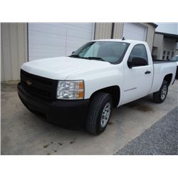 2008 CHEVROLET SILVERADO 1500 PICKUP, S/N 1GCEC14098Z260773, V8 gas, A/T, A/C, odometer reading 39,6