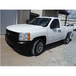 2008 CHEVROLET SILVERADO 1500 PICKUP, S/N 1GCEC14088Z247559, V8 gas, A/T, A/C, odometer reading 46,8