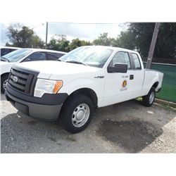 2011 FORD F150 XL EXTENDED CAB PICKUP, S/N 1FTEX1CM6BFB17829, V6 gas, A/T, A/C, odometer reading 25,