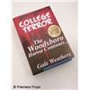 Image 1 : Scream 4 Gale Weathers-Riley (Courteney Cox) Screen Used Book Movie Props