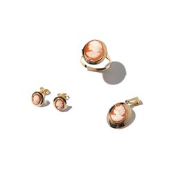 Three-piece Gold Jewellery Set with Shell Cameo, Italy, 20th C