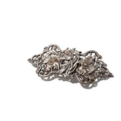 Art Nouveau Belt Buckle with flower tendril, around 1900