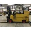 Image 2 : Allis Chalmers 10,000 Lb Fork Lift