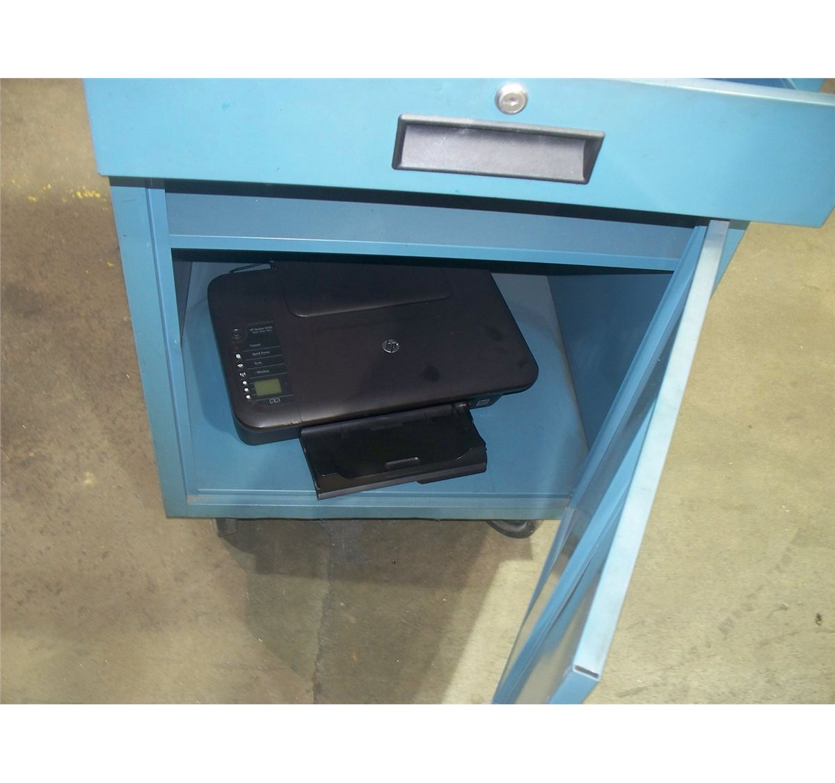 Shop Floor Computer Storage Cabinet