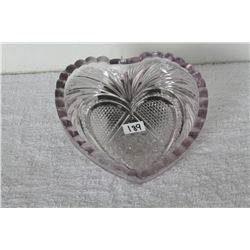 DIVIDED HEART CANDY DISH