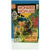Image 11 : (10) vintage Wonder Woman Comics for one money