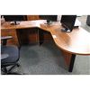 Image 2 : CHERRY P-TOP EXECUTIVE DESK - LH