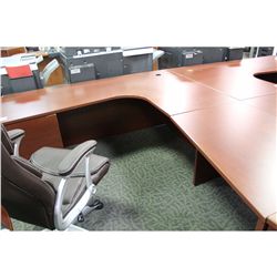 CHERRY L-SHAPE EXECUTIVE DESK - RH