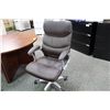Image 2 : BROWN LEATHER HIGH BACK EXECUTIVE CHAIR