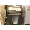Image 2 : STAPLES 22 SHEET CAPACITY CROSSCUT SHREDDER