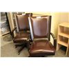 Image 2 : BROWN LEATHER TRADITIONAL EXECUTIVE CHAIR