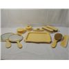 Image 1 : LOT 9 VINTAGE CELLULOID VANITY SET