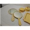 Image 2 : LOT 9 VINTAGE CELLULOID VANITY SET