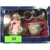 Image 1 : SILVER PLATED BABY GIFT SET DUCKS