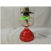 Image 2 : VINTAGE HURRICANE OIL LAMP
