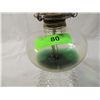 Image 2 : VINTAGE HURRICANE OIL LAMP