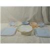 Image 1 : LOT 8 VINTAGE MILK GLASS BOWLS AND PLATES