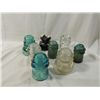 Image 1 : LOT 8 VINTAGE GLASS INSULATORS