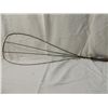 Image 1 : ANTIQUE RUG BEATER