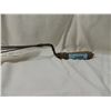 Image 3 : ANTIQUE RUG BEATER