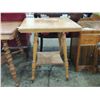Image 1 : SQUARE COLONIAL 4 LEG TABLE