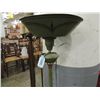 Image 2 : GREEN VINTAGE FLOOR LAMP
