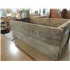 Image 1 : NATIONAL LOCK CO. ROCKFORD ANTIQUE CRATE