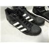 Image 2 : LOT 4 MENS BASEBALL CLEATS