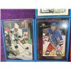 Image 2 : LOT 4 WAYNE GRETZKY HOCKEY CARDS